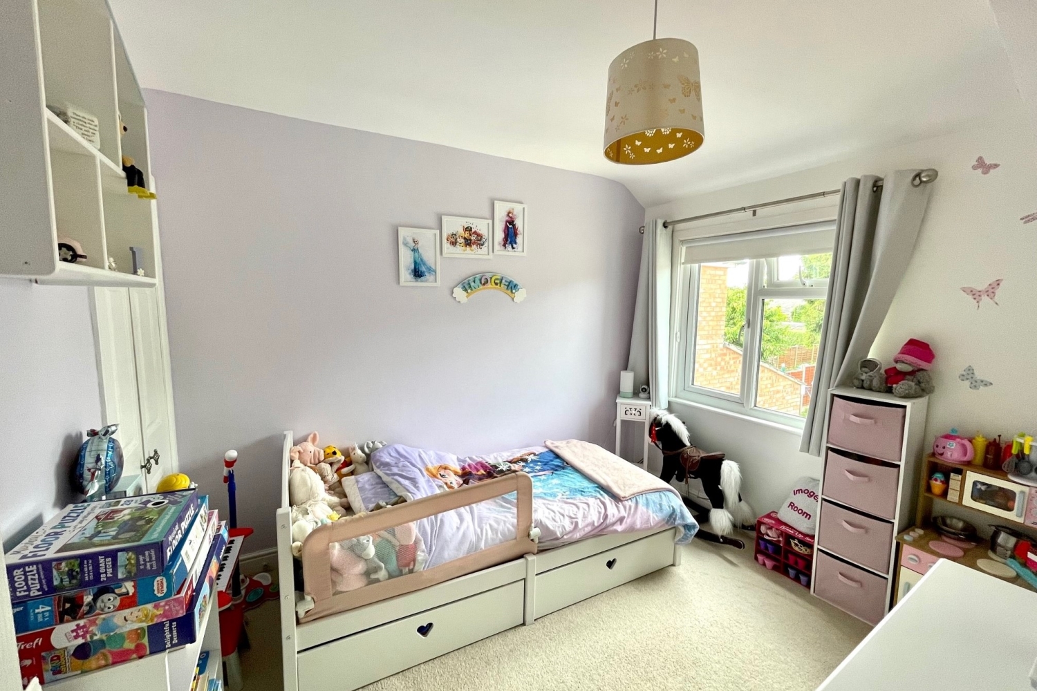 Park Avenue, Egham, Surrey, TW20 Nevin And Wells